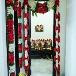 House warming flower decor