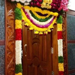 House warming flower decoration