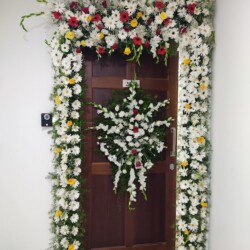 House warming flower decoration