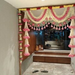 House warming flower decoration