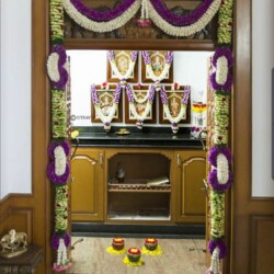 House warming flower decoration