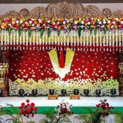 Wedding stage flower decoration